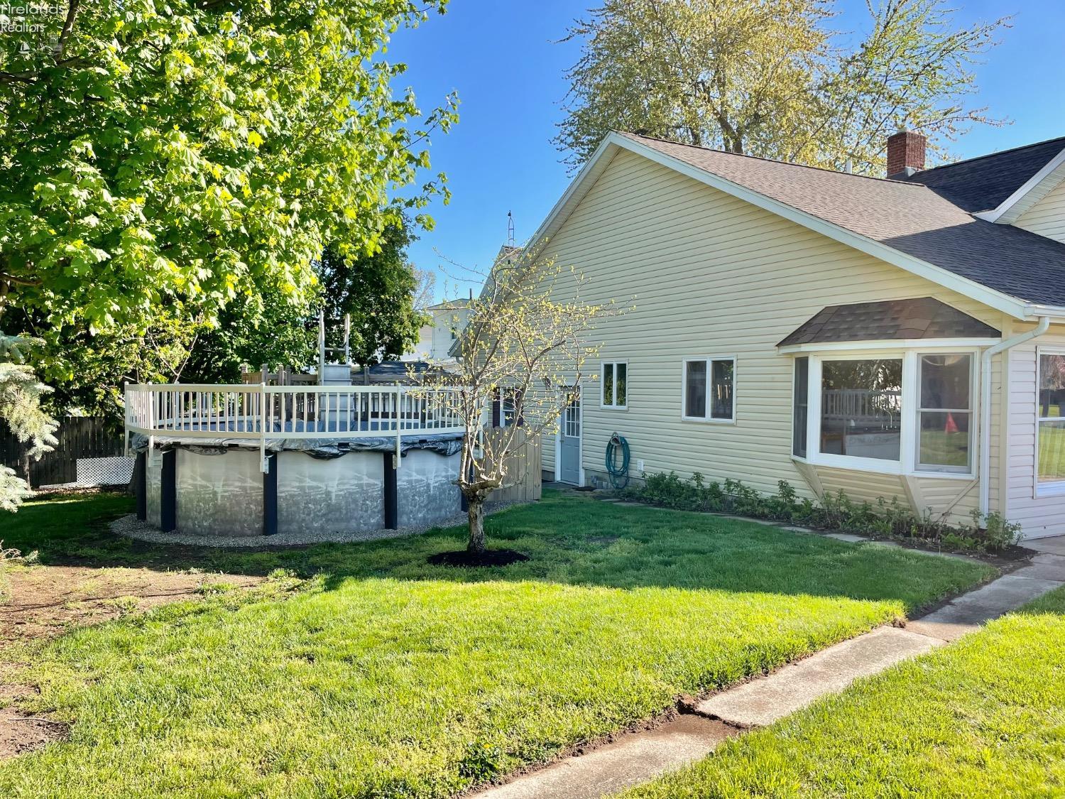 244 Pleasant Street, Bellevue, Texas image 8
