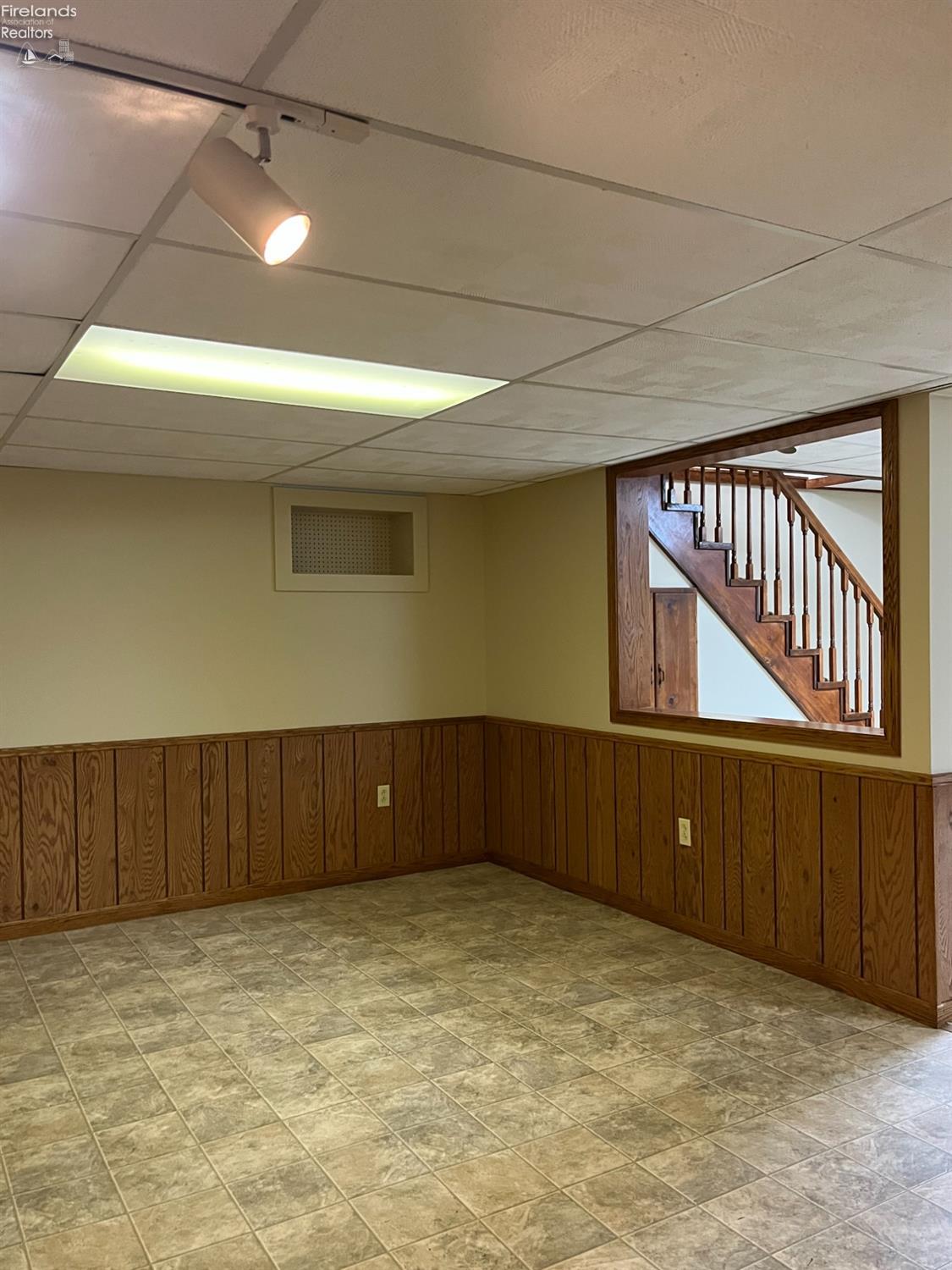378 Lelar Street, Tiffin, Ohio image 28