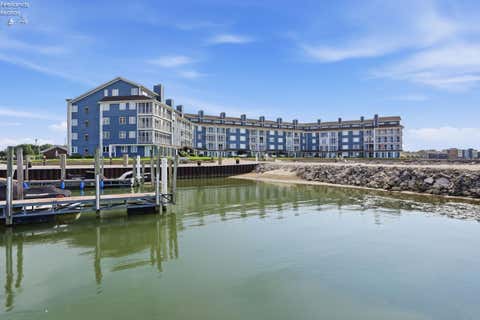 Photo for 1909 E Harbor Road 302 W