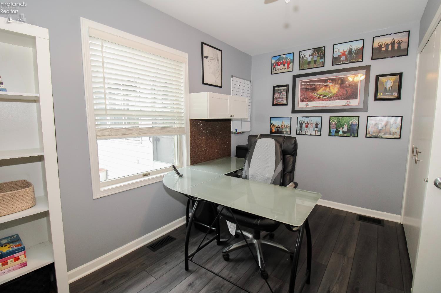 Sandusky, Ohio 44870, United States, 4 Bedrooms Bedrooms, ,3 BathroomsBathrooms,Residential,Contingent,156473