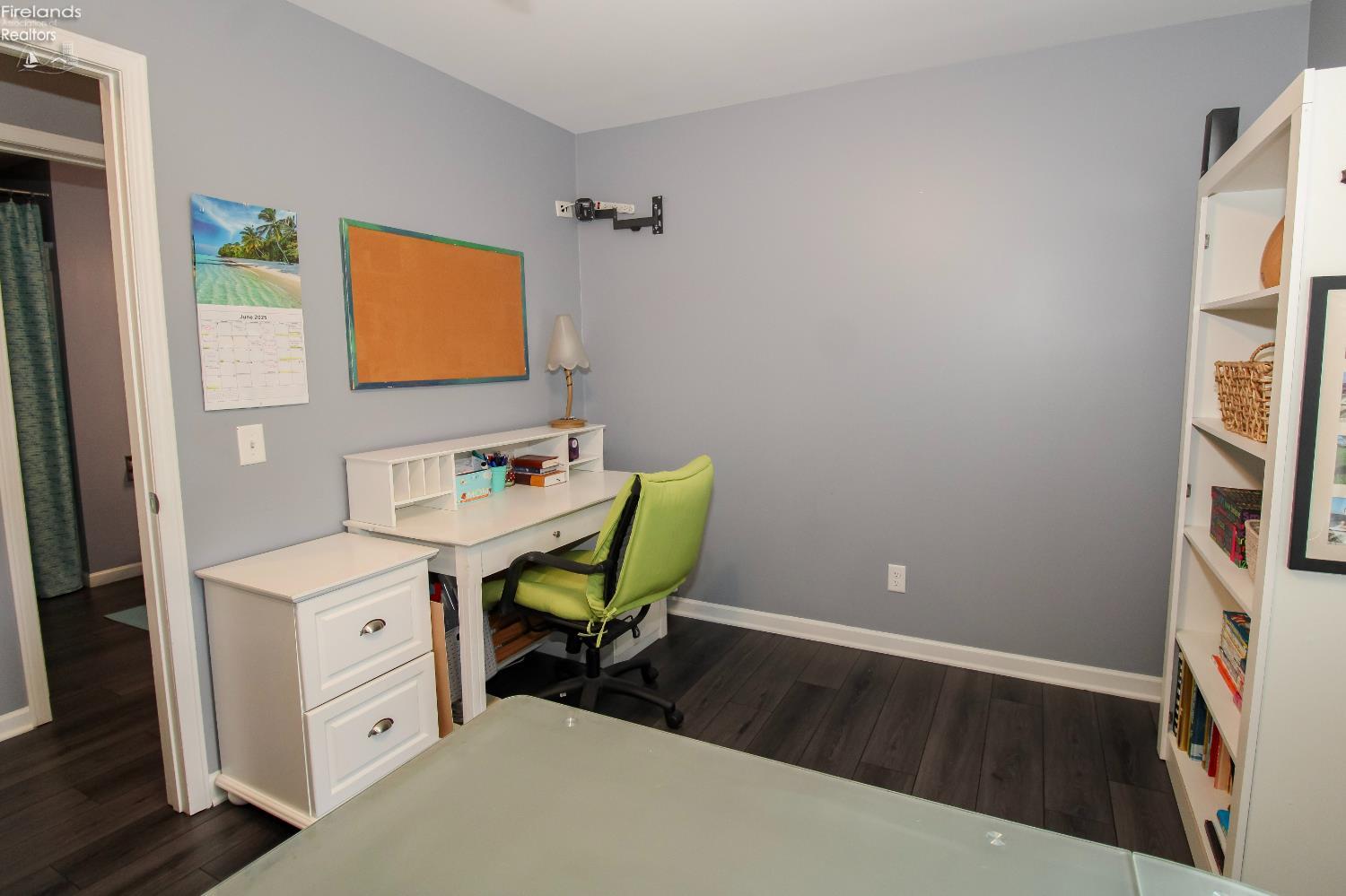 Sandusky, Ohio 44870, United States, 4 Bedrooms Bedrooms, ,3 BathroomsBathrooms,Residential,Contingent,156473