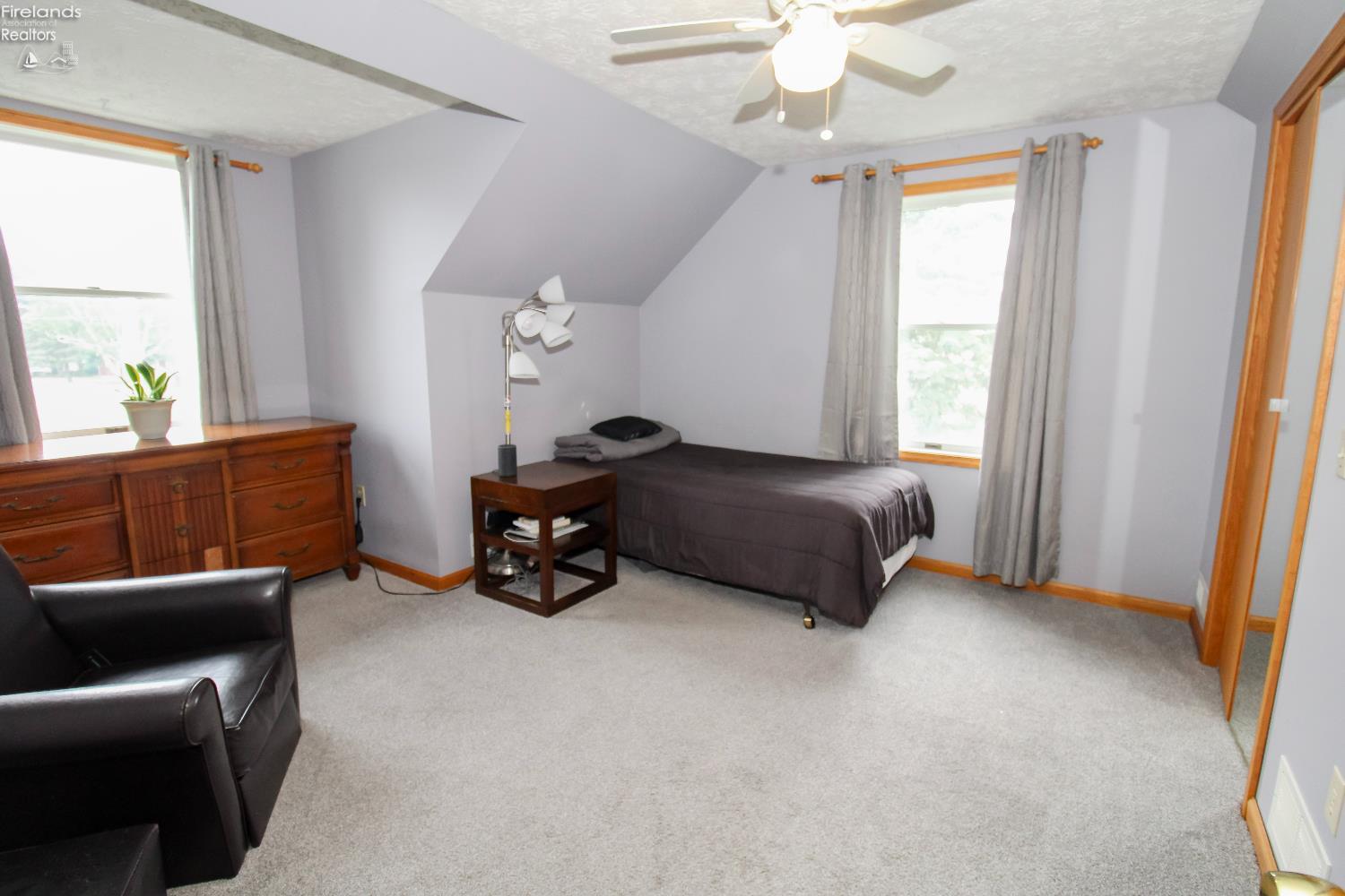 Sandusky, Ohio 44870, United States, 4 Bedrooms Bedrooms, ,3 BathroomsBathrooms,Residential,Contingent,156473