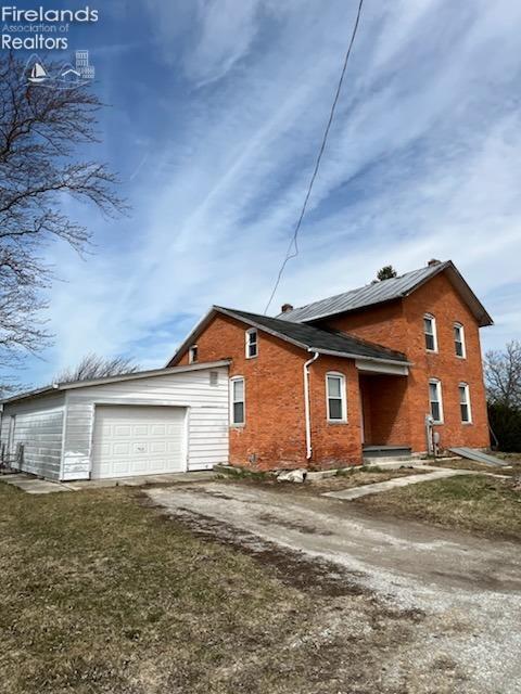 8090 W County Road 18, Fostoria, Ohio image 2