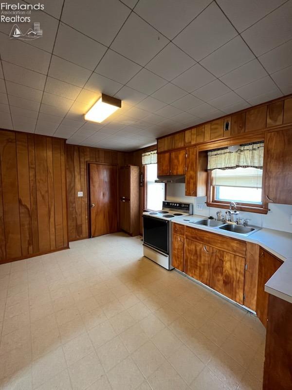 8090 W County Road 18, Fostoria, Ohio image 7