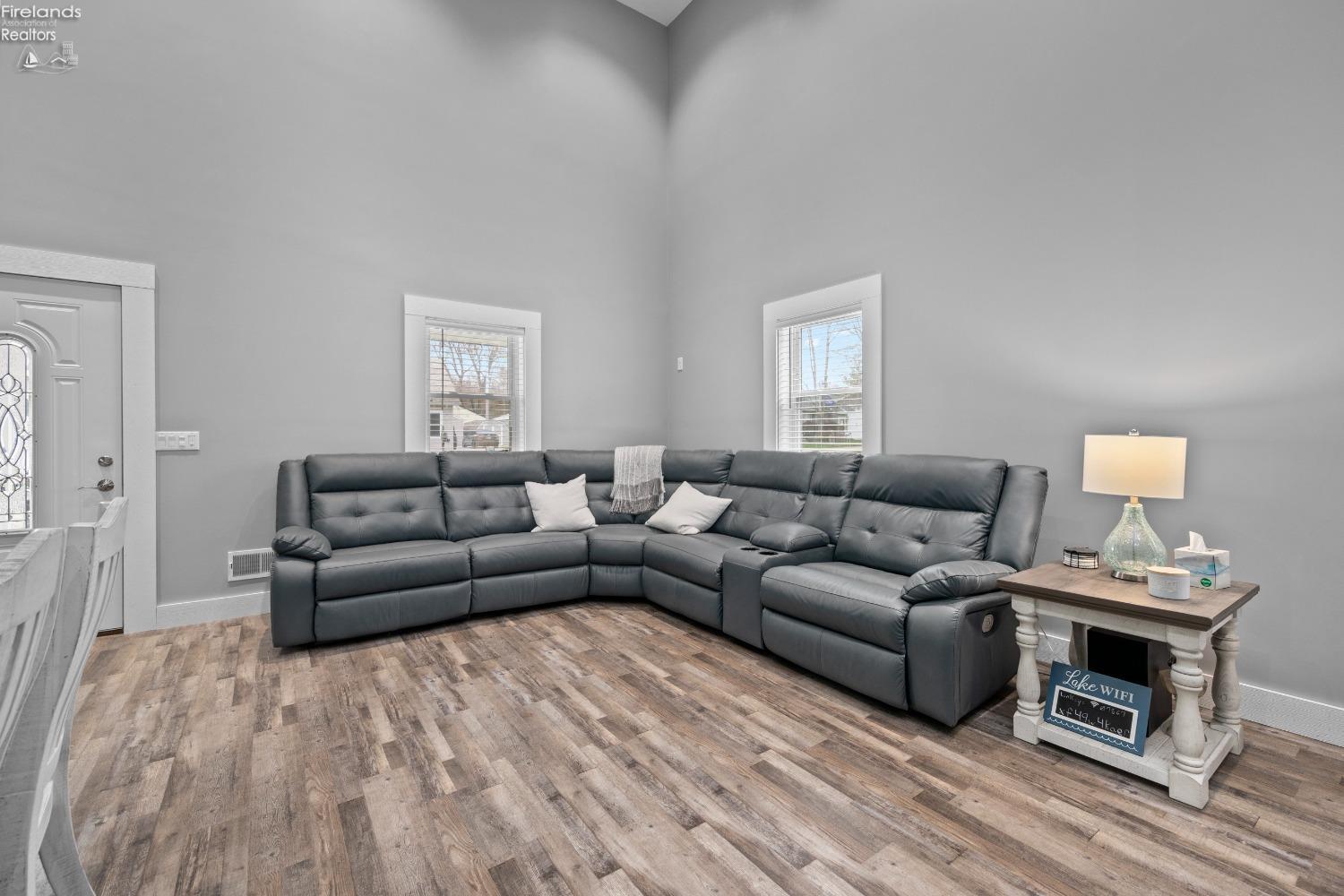 1915 S Bayview Drive, Marblehead, Ohio image 6