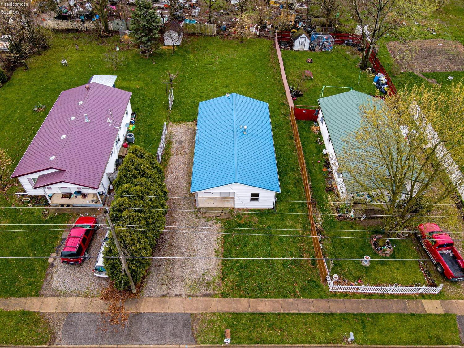 508 Keefer St, Willard, Ohio image 17