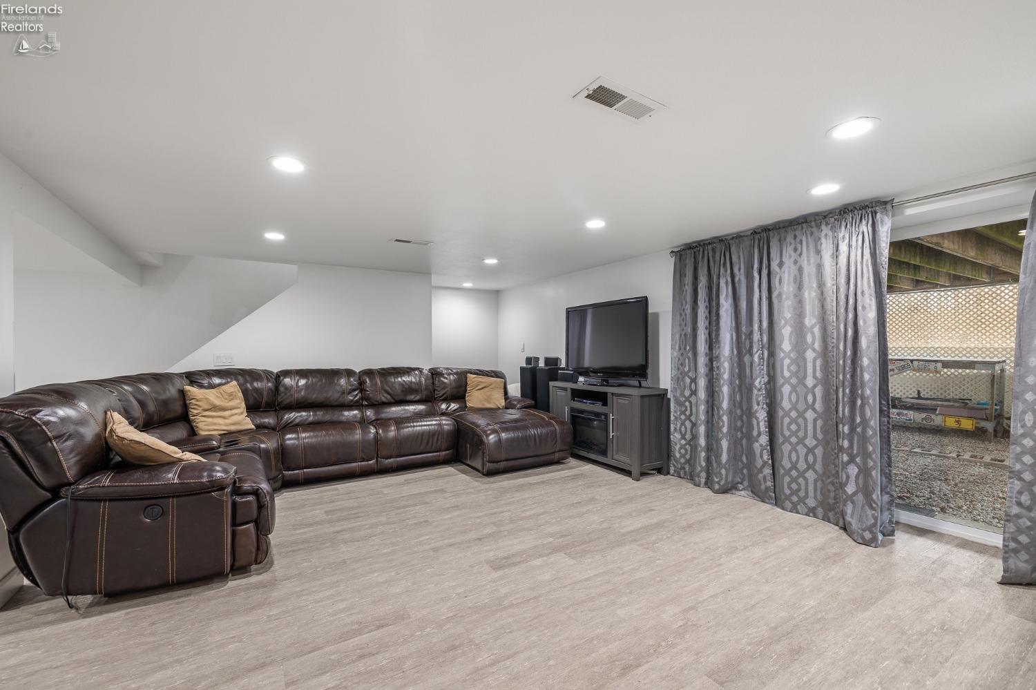 588 Lake Shore Drive Dr, Willard, New Mexico image 23