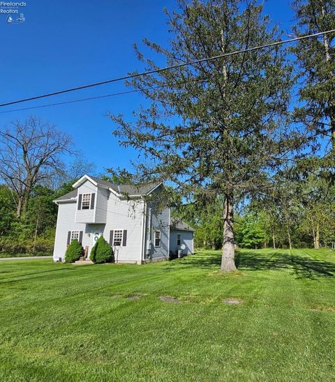 Homes For Sale - 1910 Wenz Road<br/> Wakeman, OH 44889