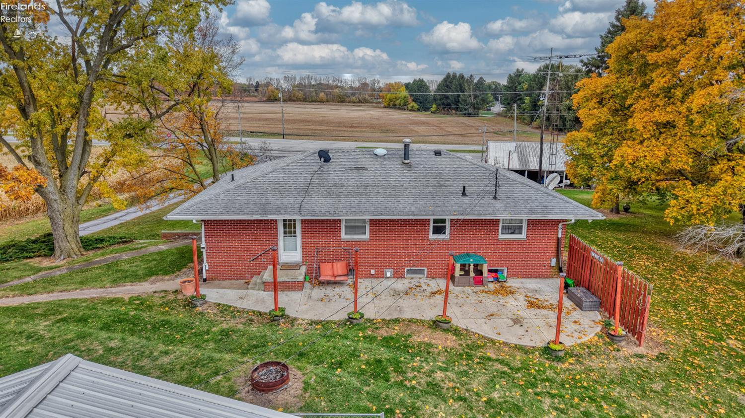 Bellevue, Ohio 44811, United States, 4 Bedrooms Bedrooms, ,2 BathroomsBathrooms,Residential,Active,242247