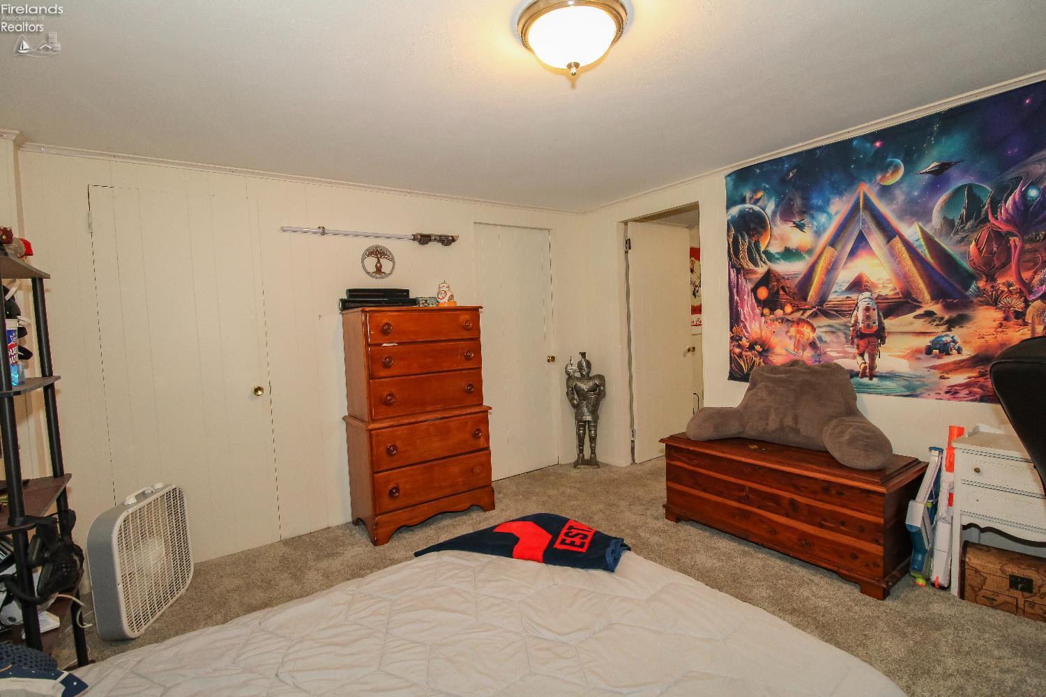 Bellevue, Ohio 44811, United States, 4 Bedrooms Bedrooms, ,2 BathroomsBathrooms,Residential,Active,242247