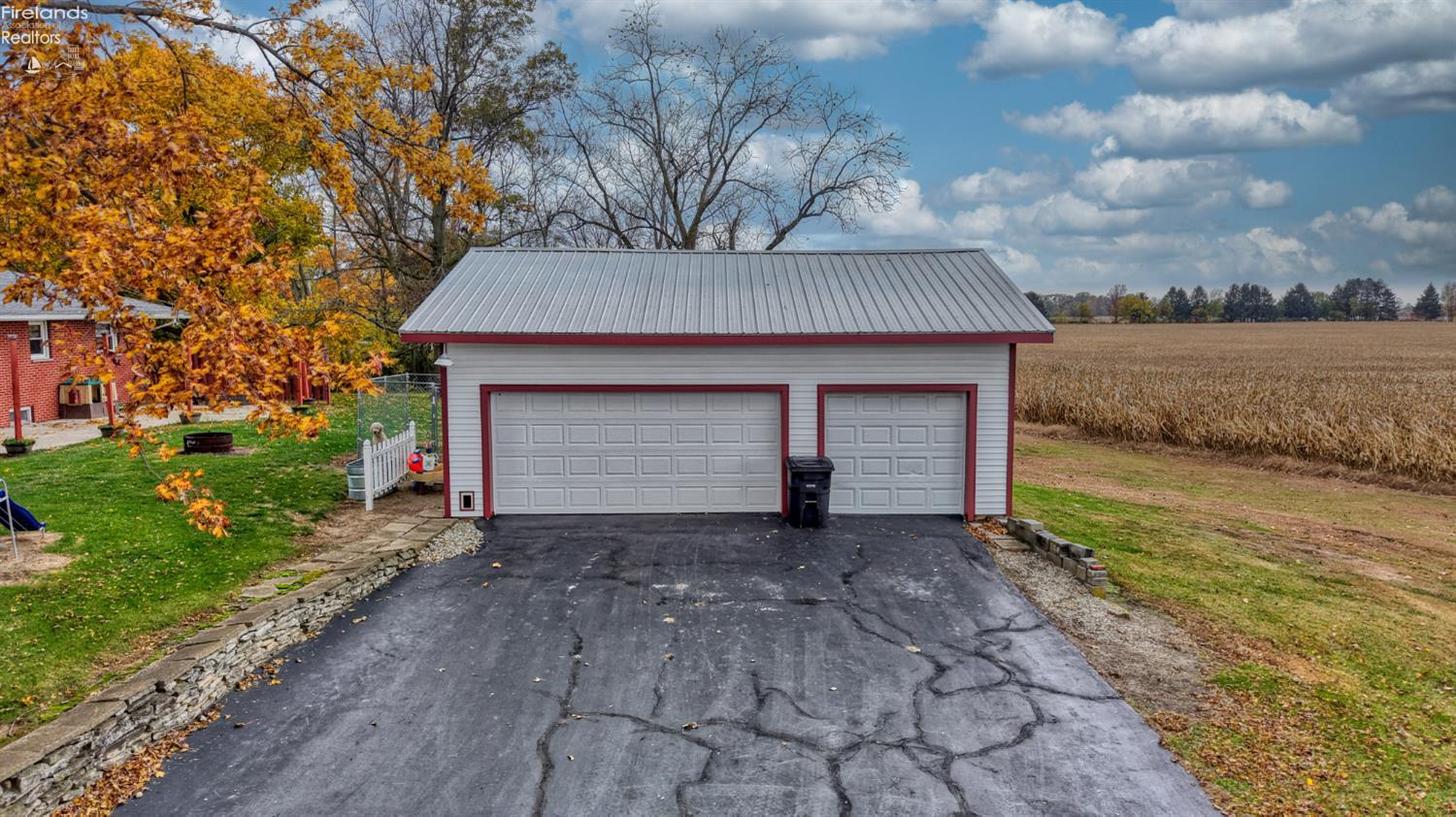 Bellevue, Ohio 44811, United States, 4 Bedrooms Bedrooms, ,2 BathroomsBathrooms,Residential,Active,242247