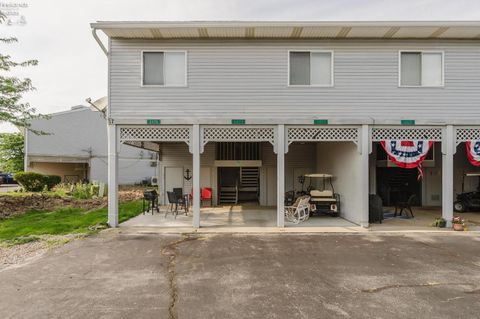 Condo For Sale - 6475 Harris Harbor Drive<br/> Oak Harbor, OH 43449