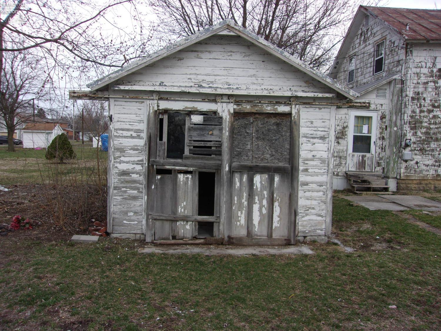 411 S Warner Street, Forest, Ohio image 17