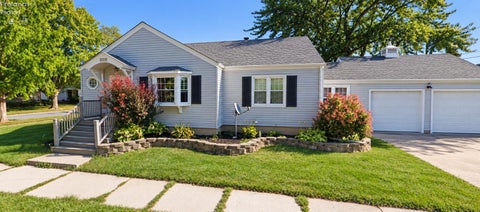 Photo for 304 42nd Street