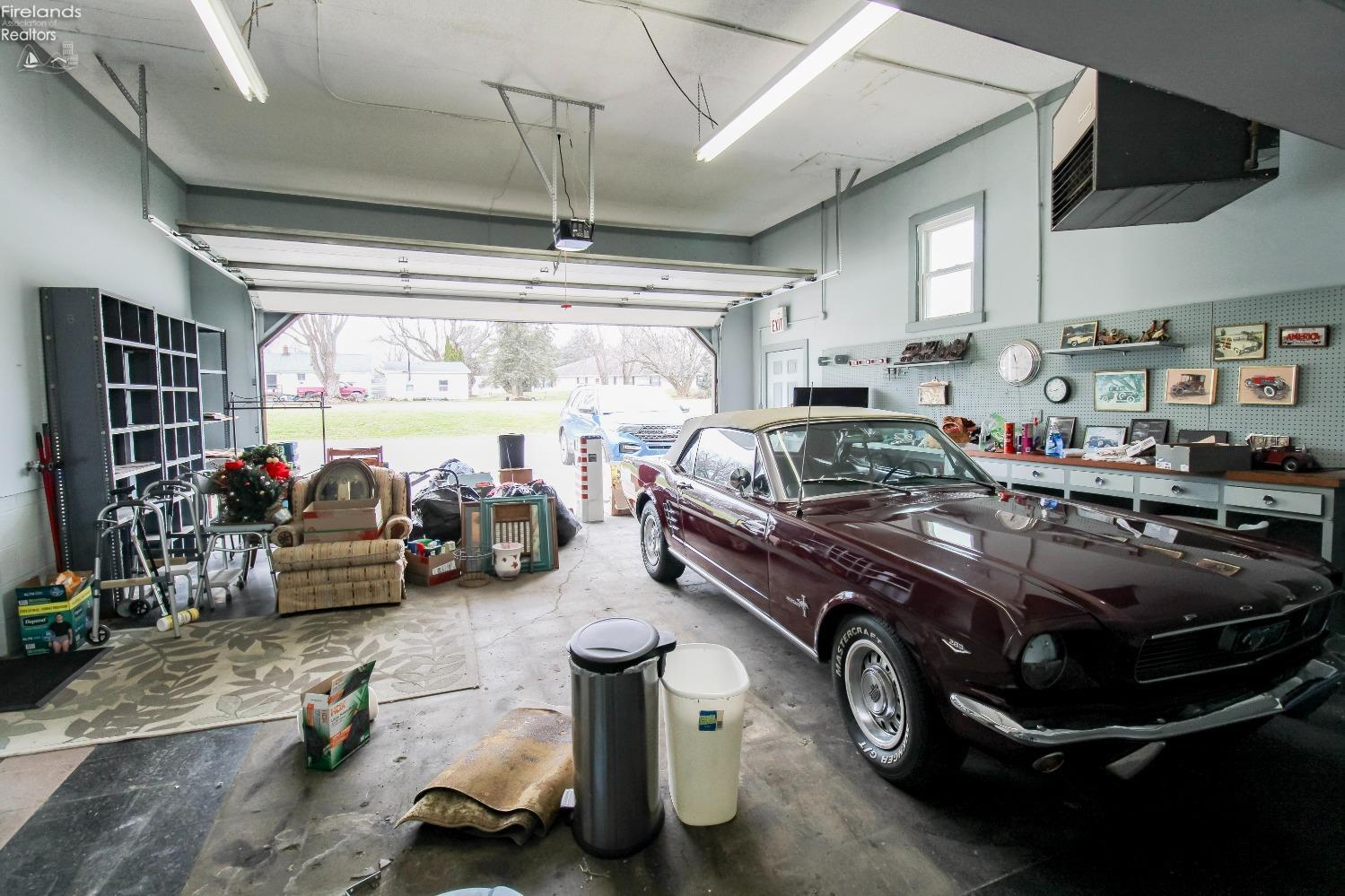 Sandusky, Ohio 44870, United States, 3 Bedrooms Bedrooms, ,4 BathroomsBathrooms,Residential,Active,7431