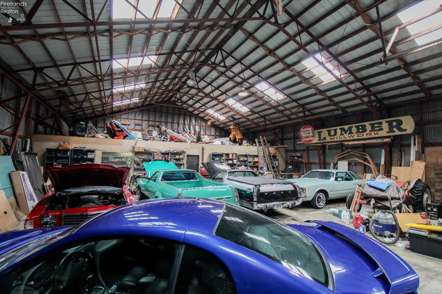 Sandusky, Ohio 44870, United States, 3 Bedrooms Bedrooms, ,4 BathroomsBathrooms,Residential,Active,7431