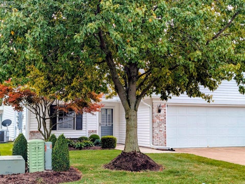Condo For Sale - 206 Lisa Ann Drive<br/> Huron, OH 44839