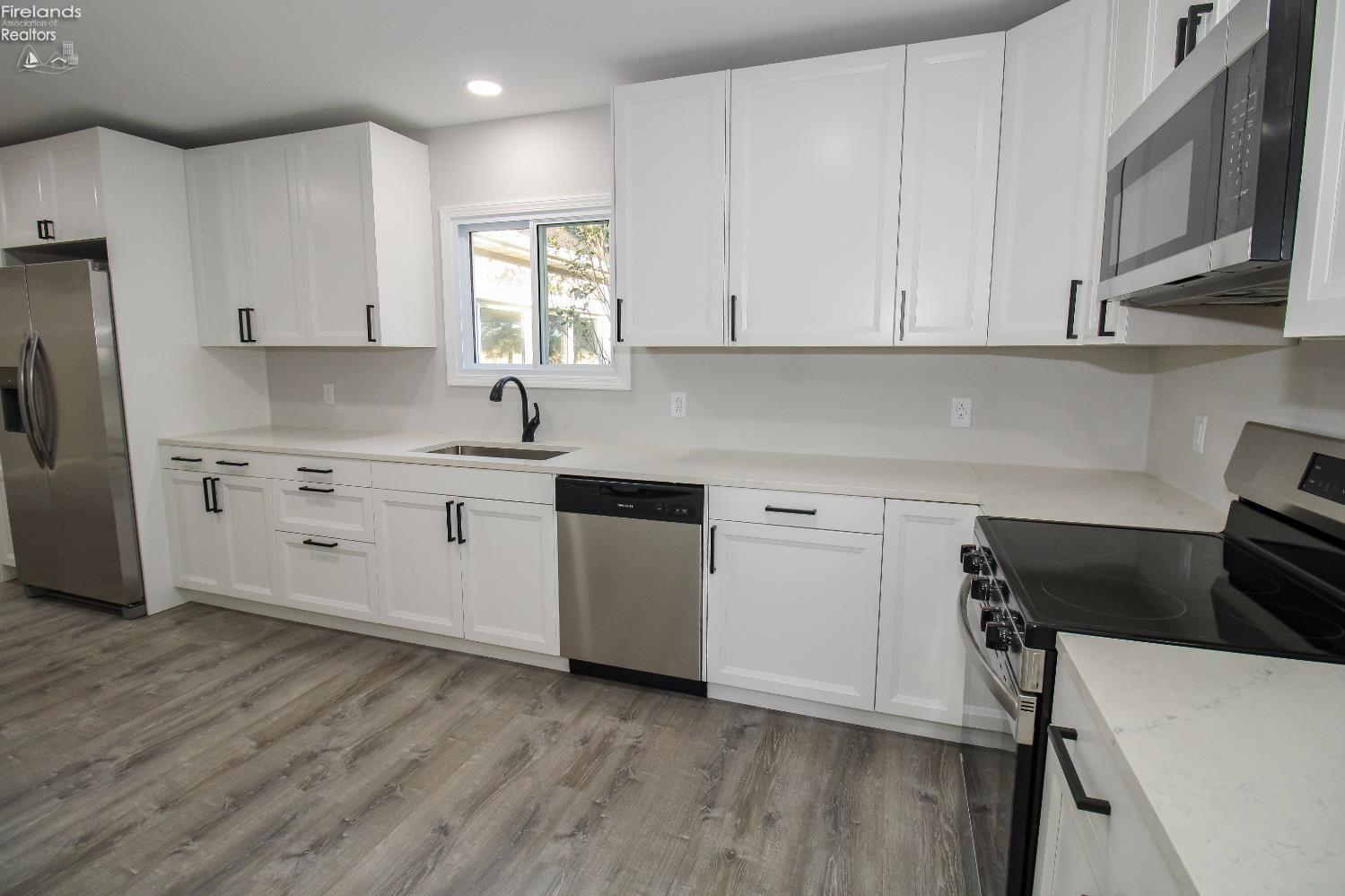 Huron, Ohio 44839, United States, 3 Bedrooms Bedrooms, ,2 BathroomsBathrooms,Residential,Active,238576