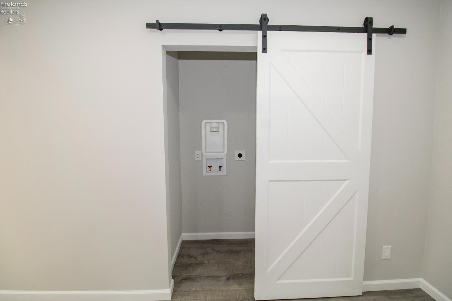 Huron, Ohio 44839, United States, 3 Bedrooms Bedrooms, ,2 BathroomsBathrooms,Residential,Active,238576