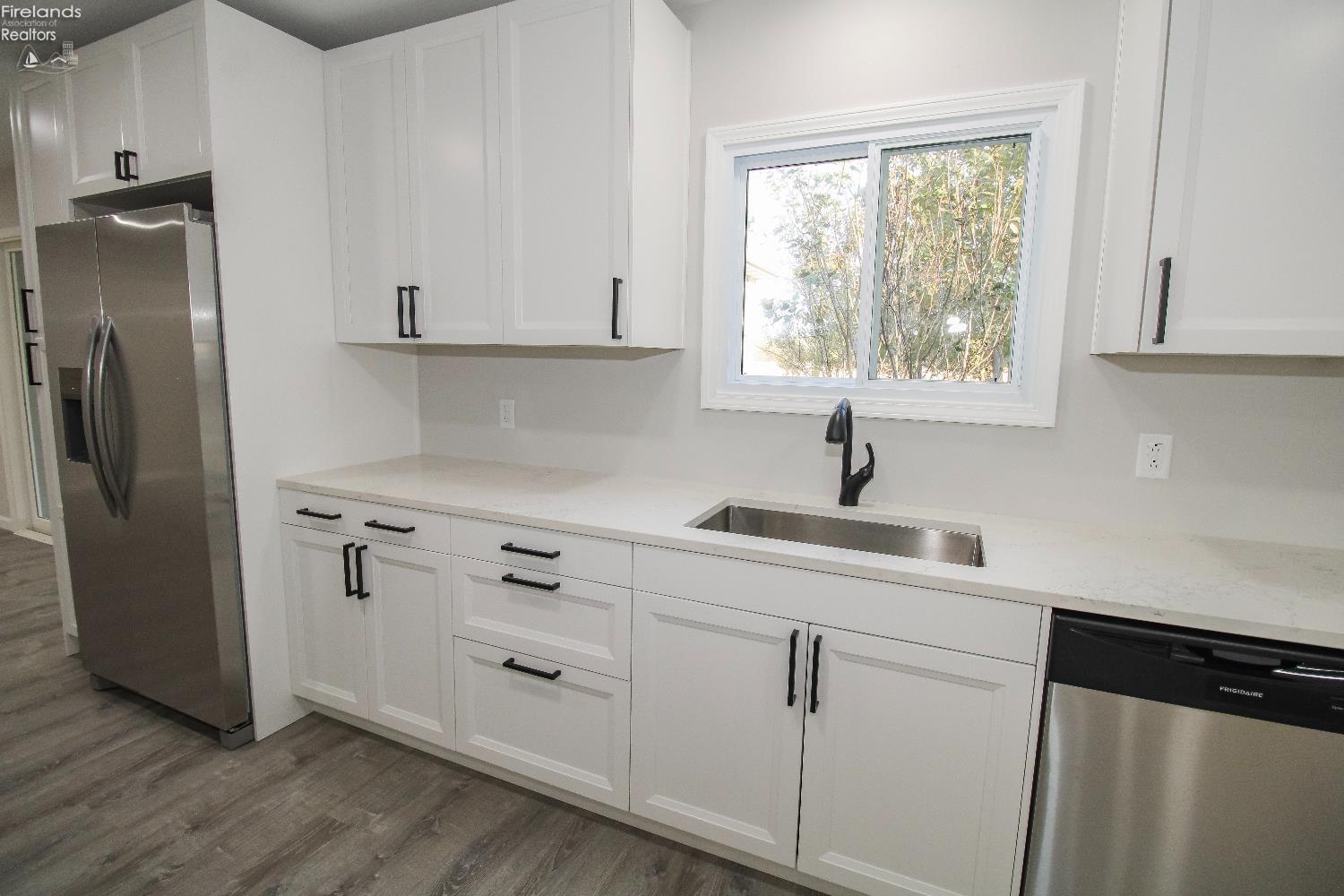 Huron, Ohio 44839, United States, 3 Bedrooms Bedrooms, ,2 BathroomsBathrooms,Residential,Active,238576