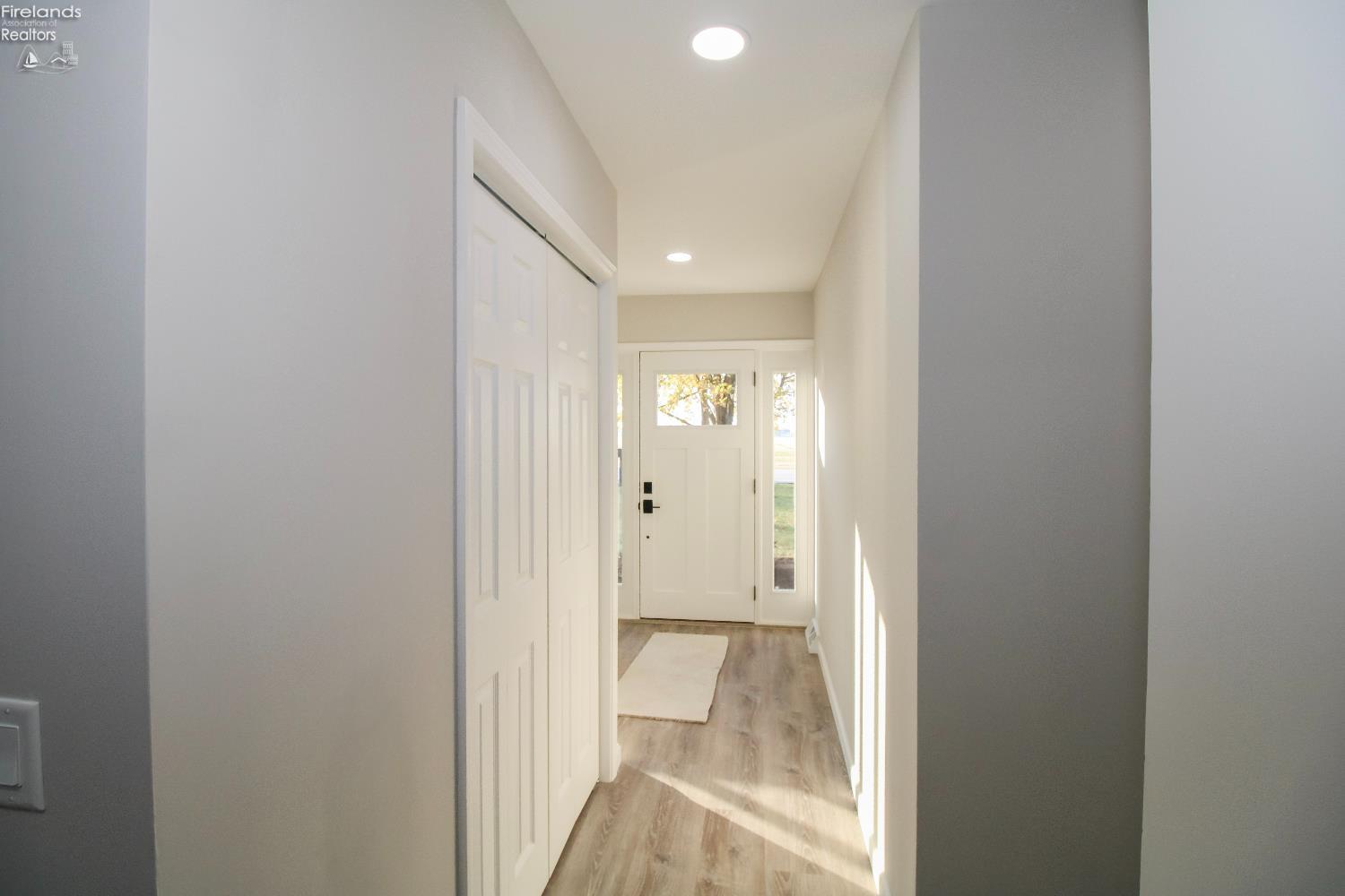 Huron, Ohio 44839, United States, 3 Bedrooms Bedrooms, ,2 BathroomsBathrooms,Residential,Active,238576