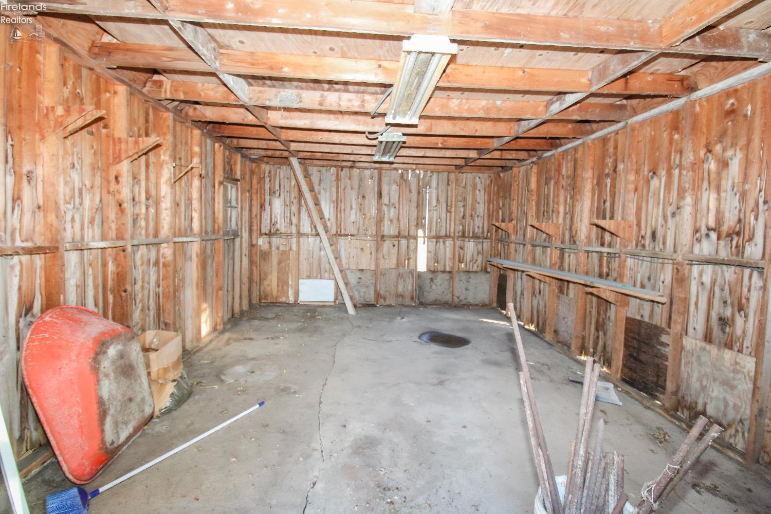 Huron, Ohio 44839, United States, 3 Bedrooms Bedrooms, ,2 BathroomsBathrooms,Residential,Active,238576