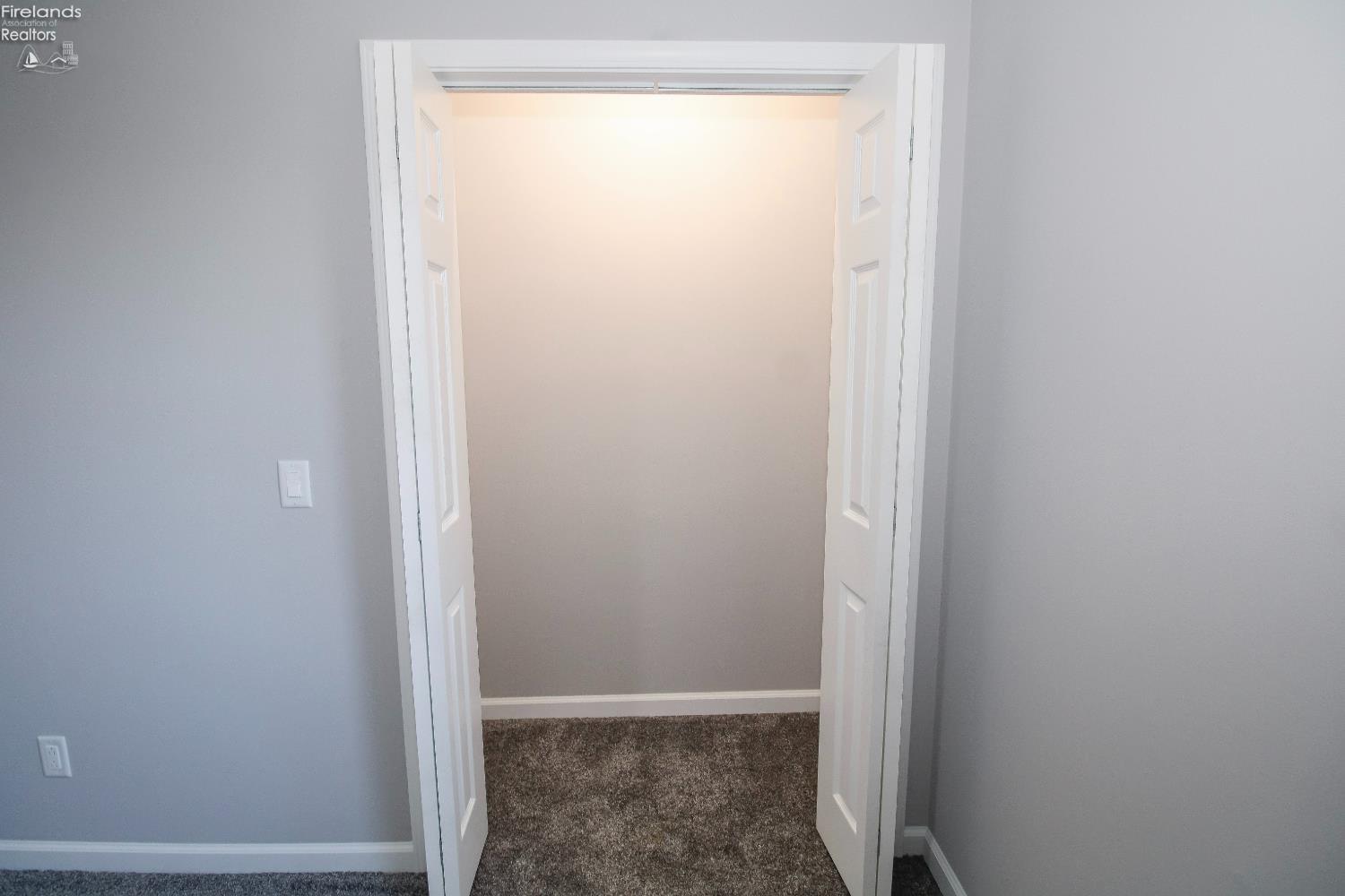 Huron, Ohio 44839, United States, 3 Bedrooms Bedrooms, ,2 BathroomsBathrooms,Residential,Active,238576