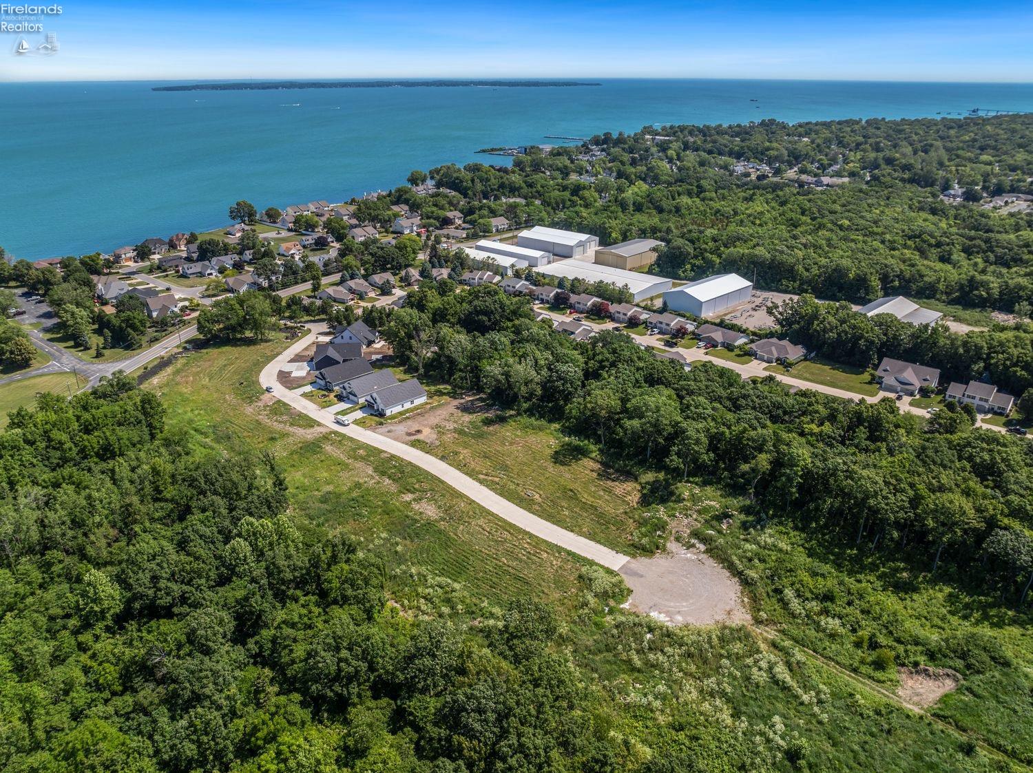 267 N Lighthouse Oval (lot#106), Marblehead, Ohio image 14