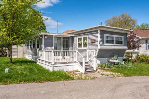 Homes For Sale - 2175 NE Catawba Road #24<br/> Port Clinton, OH 43452