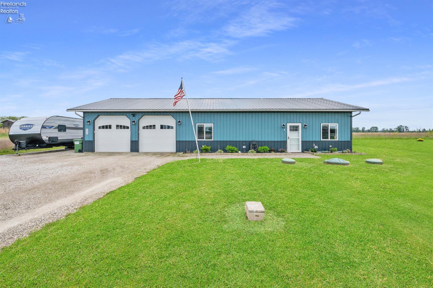 6330 W Harbor Road, Port Clinton, Texas image 2