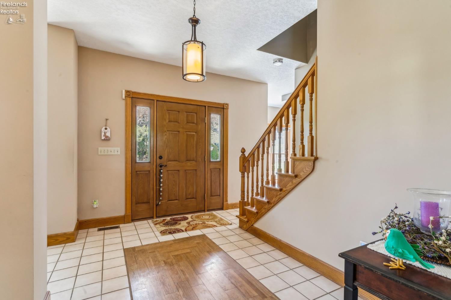125 W Woodmere Drive, Tiffin, Texas image 4