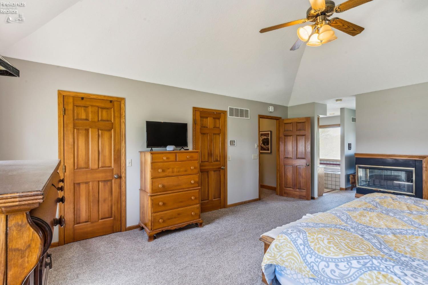125 W Woodmere Drive, Tiffin, Texas image 23
