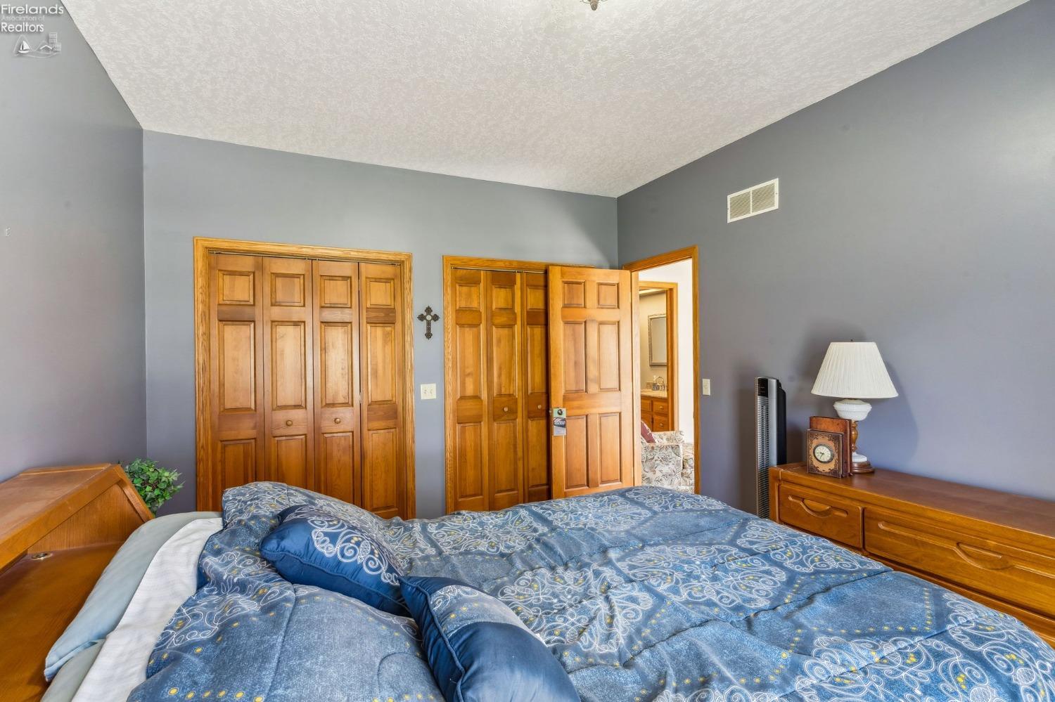 125 W Woodmere Drive, Tiffin, Texas image 18