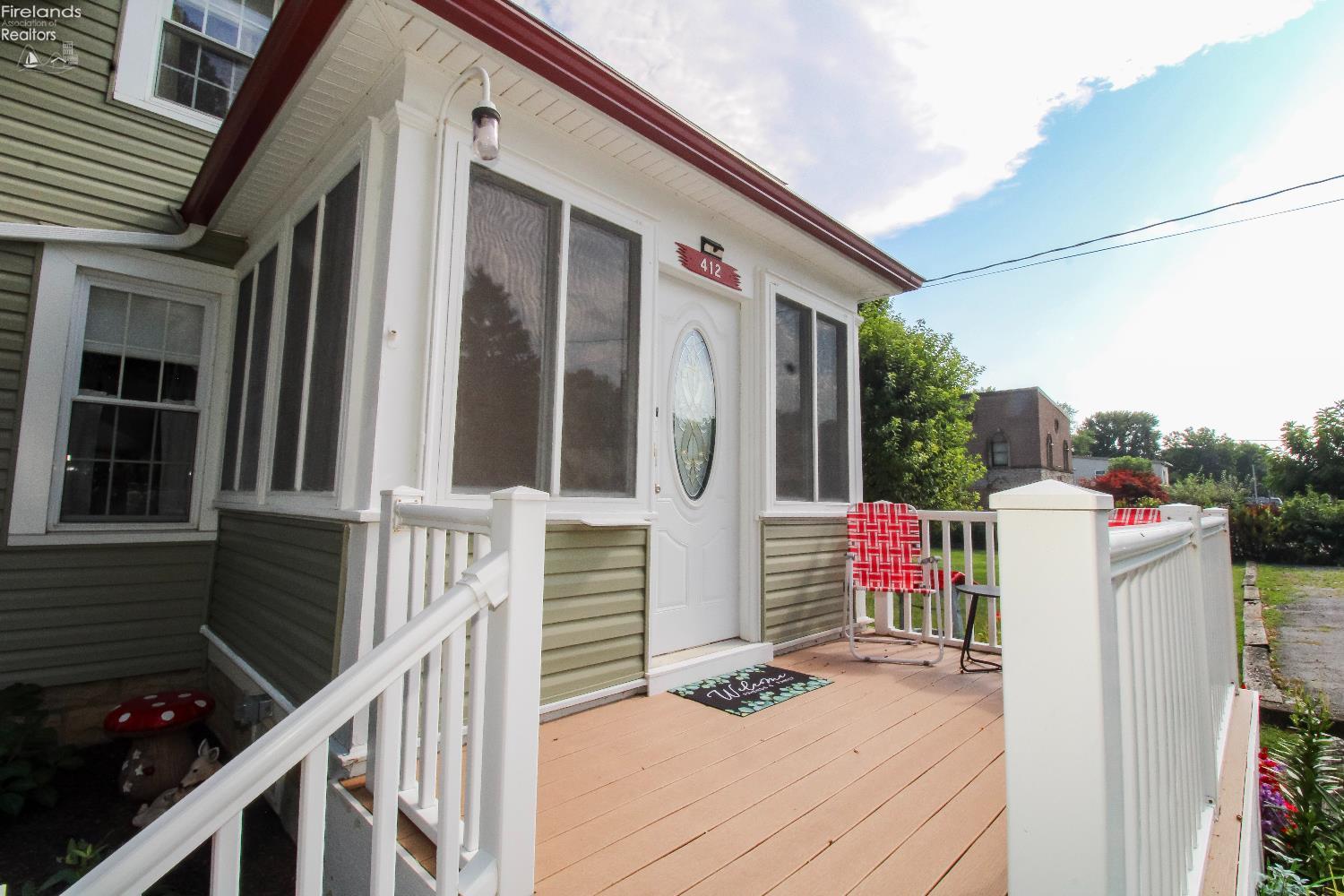 Sandusky, Ohio 44870, United States, 3 Bedrooms Bedrooms, ,2 BathroomsBathrooms,Residential,Contingent,193910