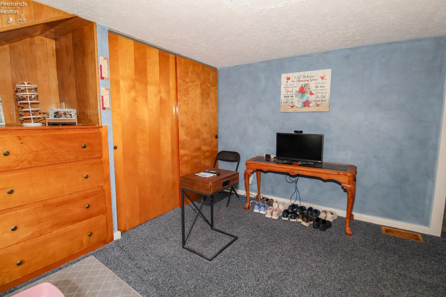 Sandusky, Ohio 44870, United States, 3 Bedrooms Bedrooms, ,2 BathroomsBathrooms,Residential,Contingent,193910