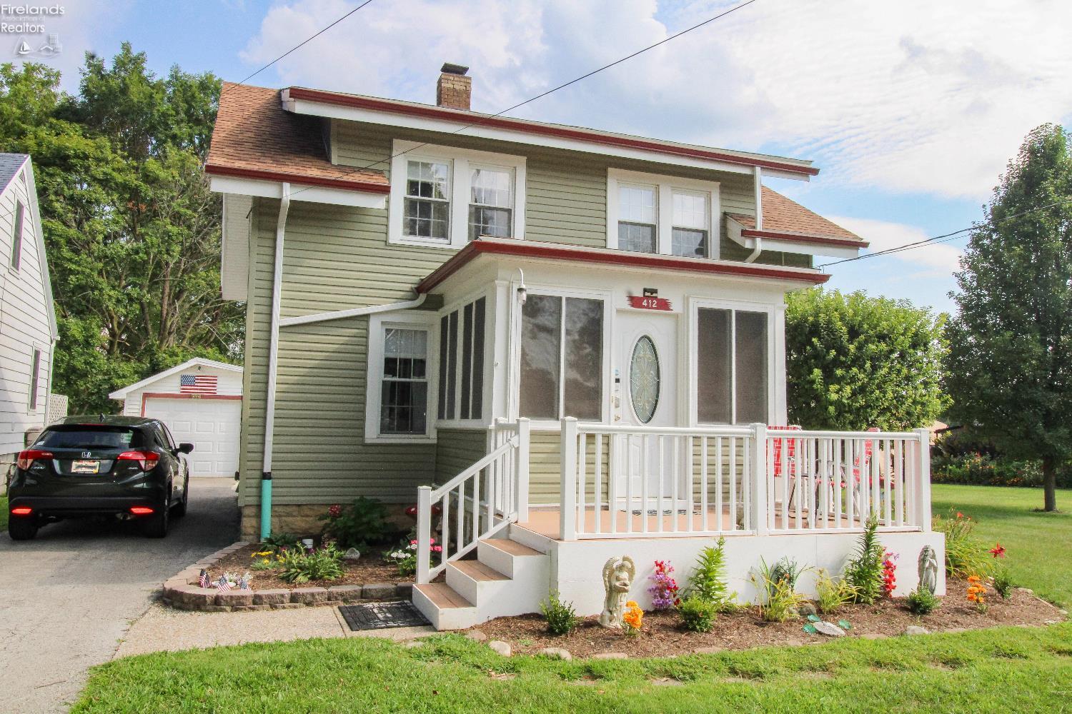 Sandusky, Ohio 44870, United States, 3 Bedrooms Bedrooms, ,2 BathroomsBathrooms,Residential,Contingent,193910