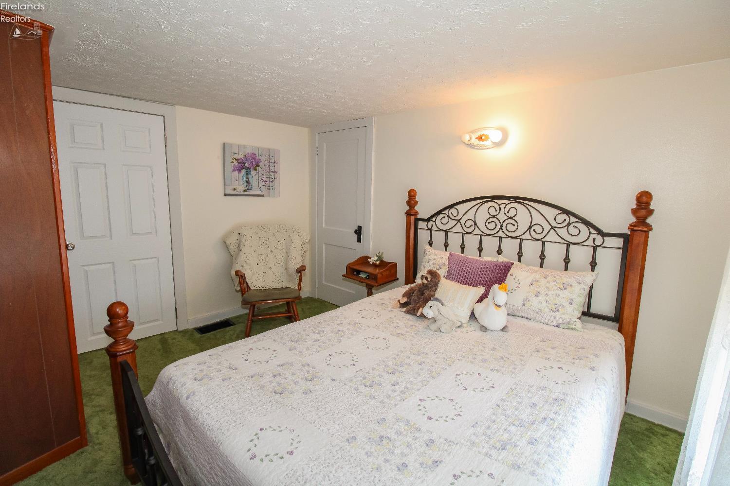 Sandusky, Ohio 44870, United States, 3 Bedrooms Bedrooms, ,2 BathroomsBathrooms,Residential,Contingent,193910