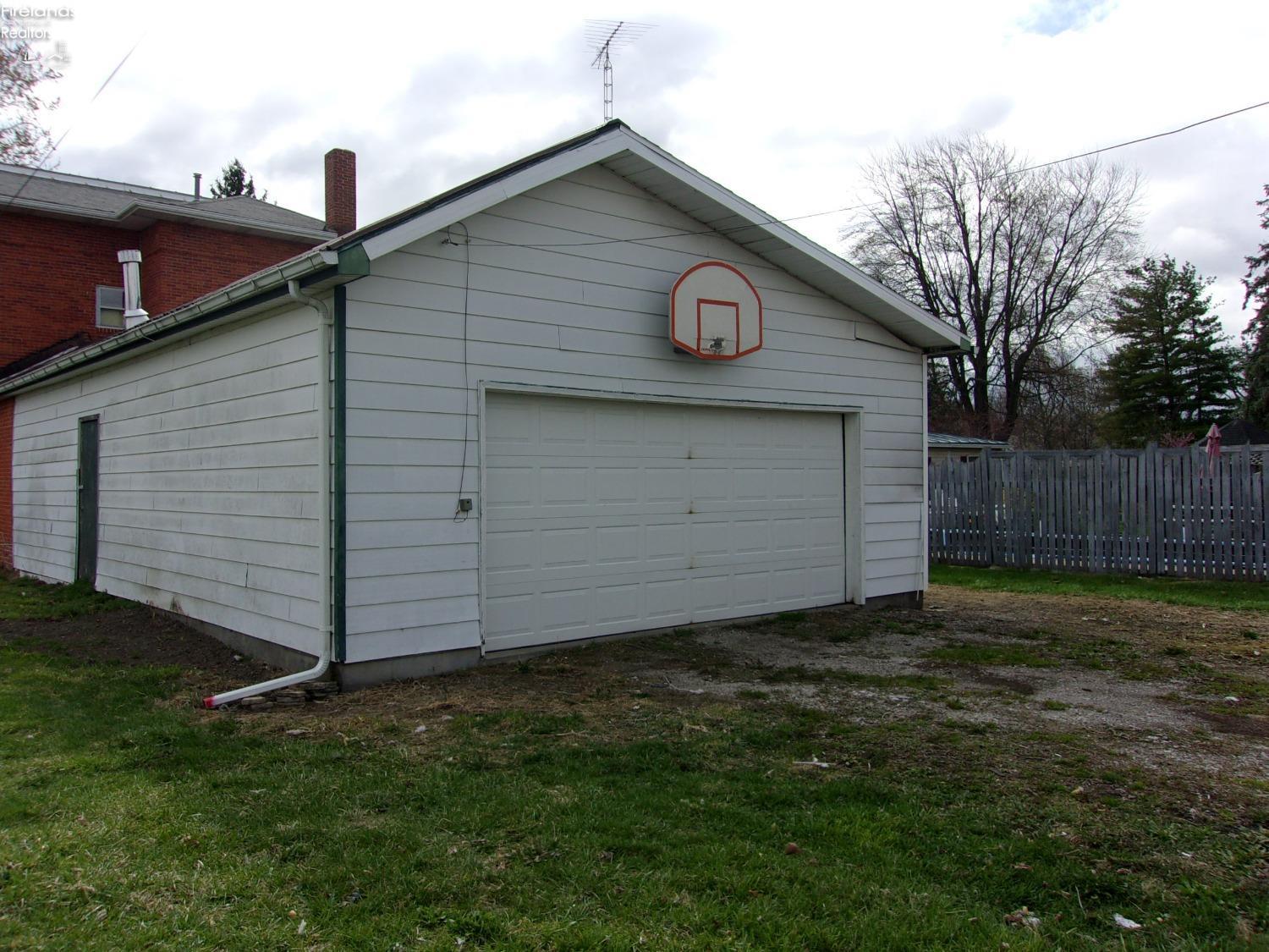 109 S Davis Street, Forest, Texas image 13