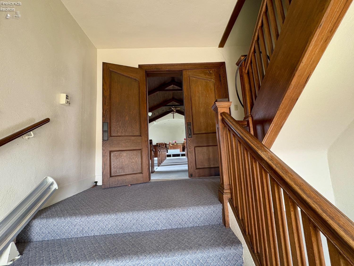 1515 W County Road 592, Tiffin, Ohio image 4