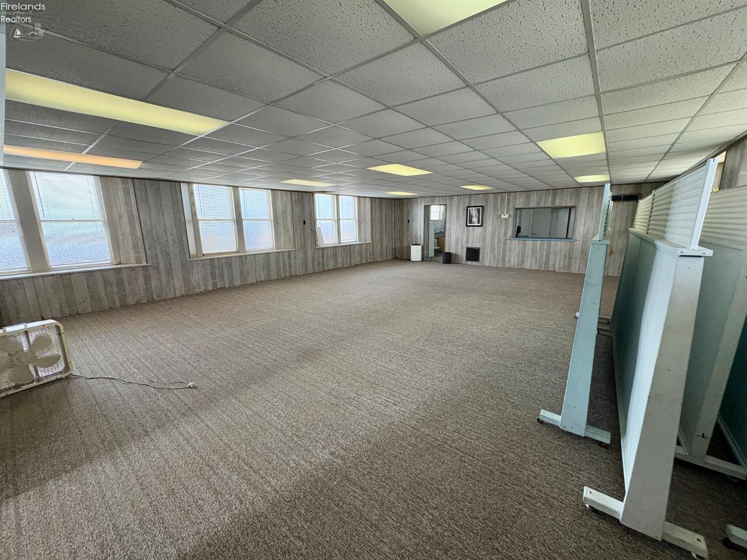 1515 W County Road 592, Tiffin, Ohio image 17
