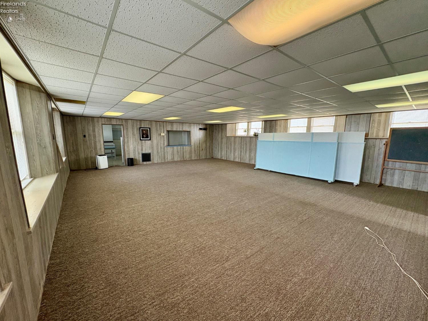 1515 W County Road 592, Tiffin, Ohio image 18