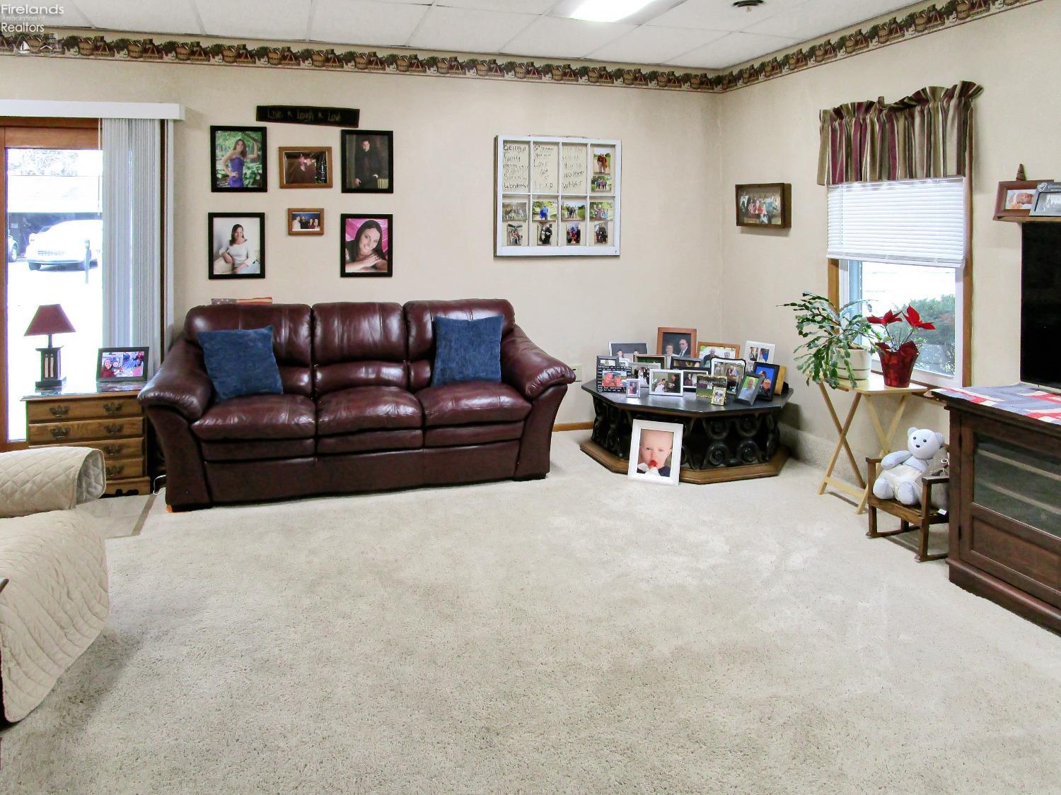 370 Parker Avenue, Clyde, Ohio image 14