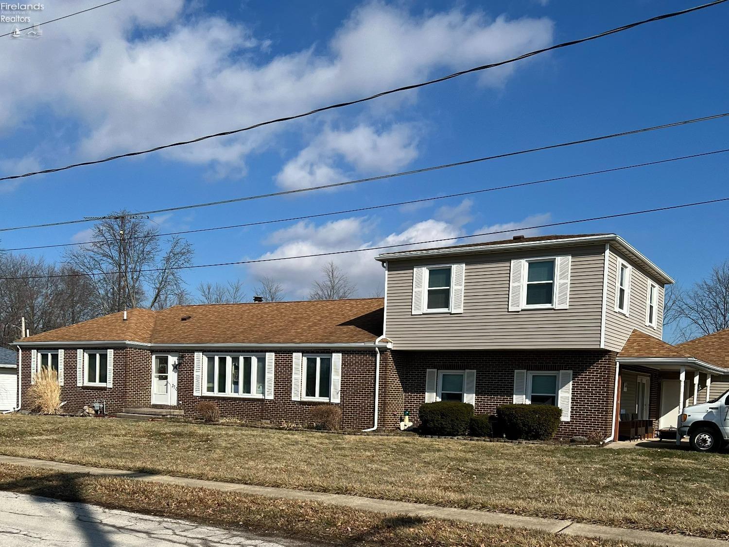 370 Parker Avenue, Clyde, Ohio image 1