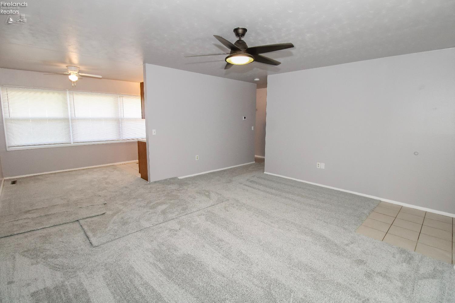 Sandusky, Ohio 44870, United States, 3 Bedrooms Bedrooms, ,1 BathroomBathrooms,Residential,Contingent,214568