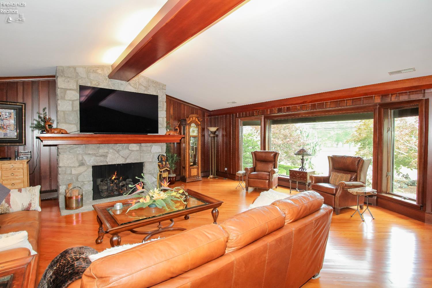 Huron, Ohio 44839, United States, 4 Bedrooms Bedrooms, ,3 BathroomsBathrooms,Residential,Active,185892