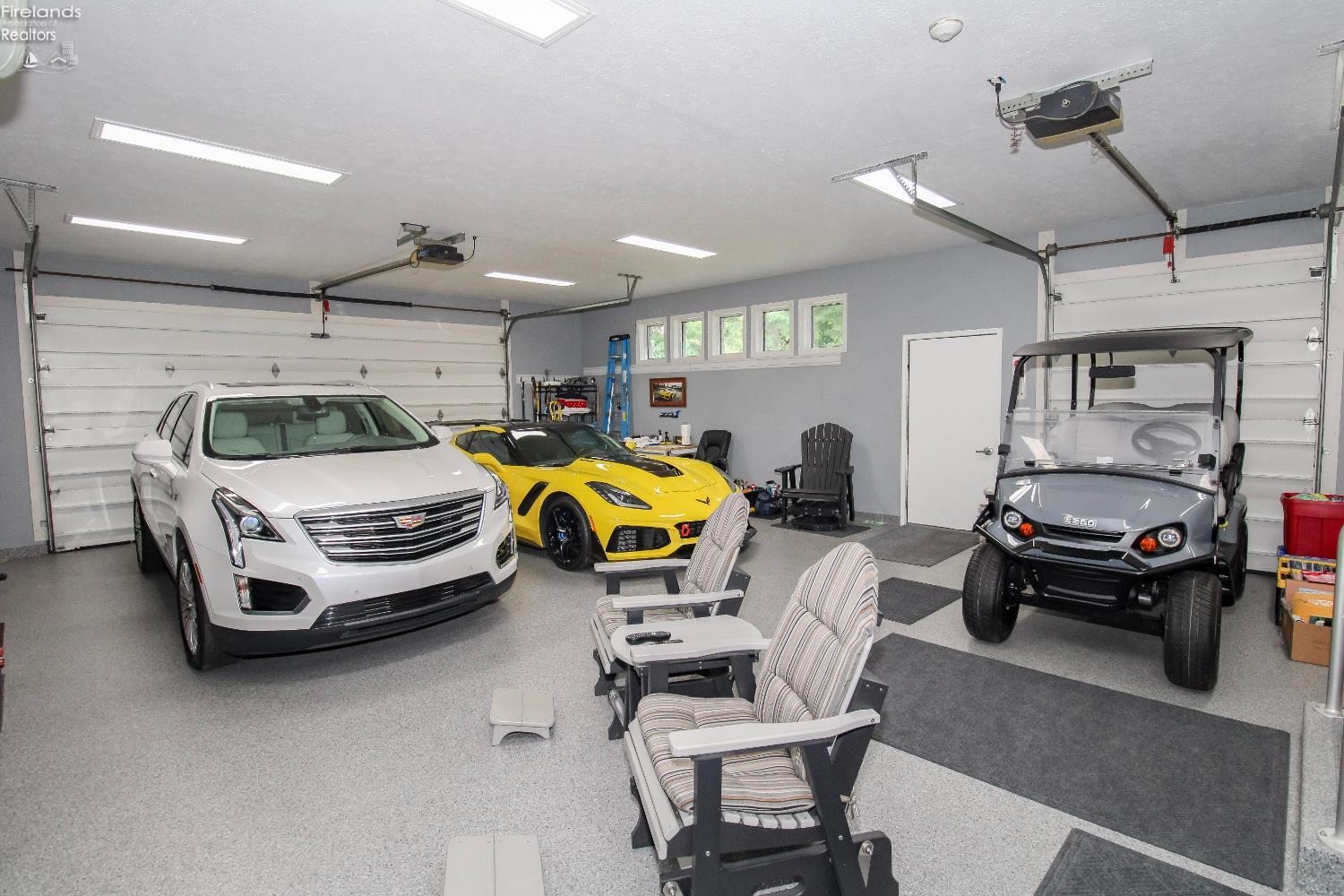 Huron, Ohio 44839, United States, 4 Bedrooms Bedrooms, ,3 BathroomsBathrooms,Residential,Active,185892