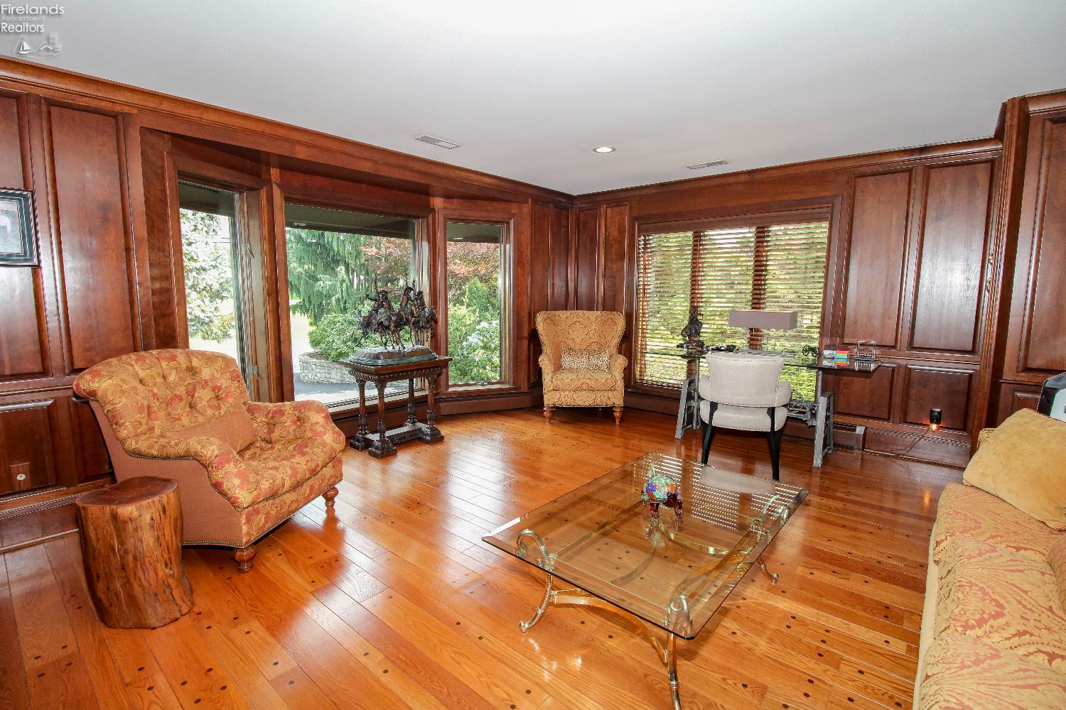 Huron, Ohio 44839, United States, 4 Bedrooms Bedrooms, ,3 BathroomsBathrooms,Residential,Active,185892