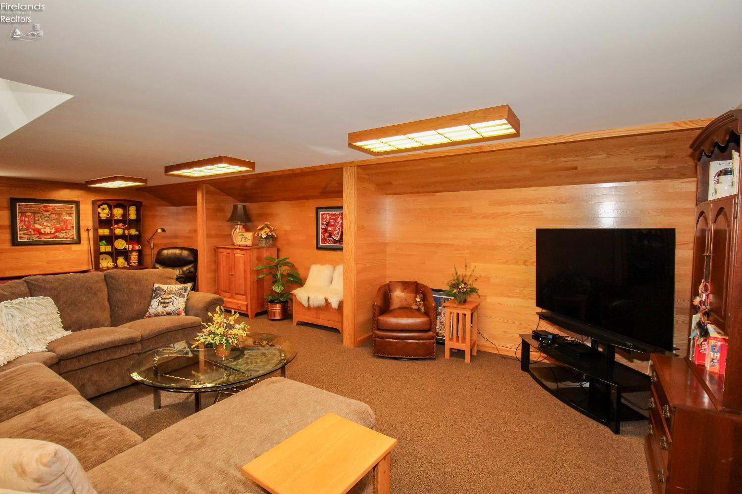 Huron, Ohio 44839, United States, 4 Bedrooms Bedrooms, ,3 BathroomsBathrooms,Residential,Active,185892