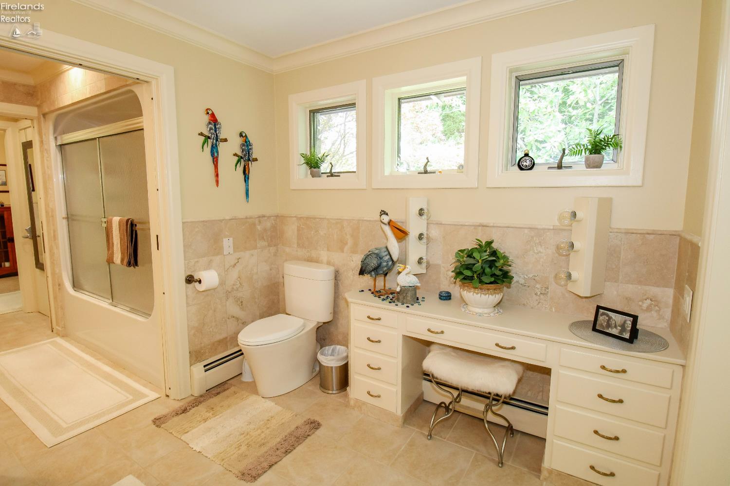 Huron, Ohio 44839, United States, 4 Bedrooms Bedrooms, ,3 BathroomsBathrooms,Residential,Active,185892