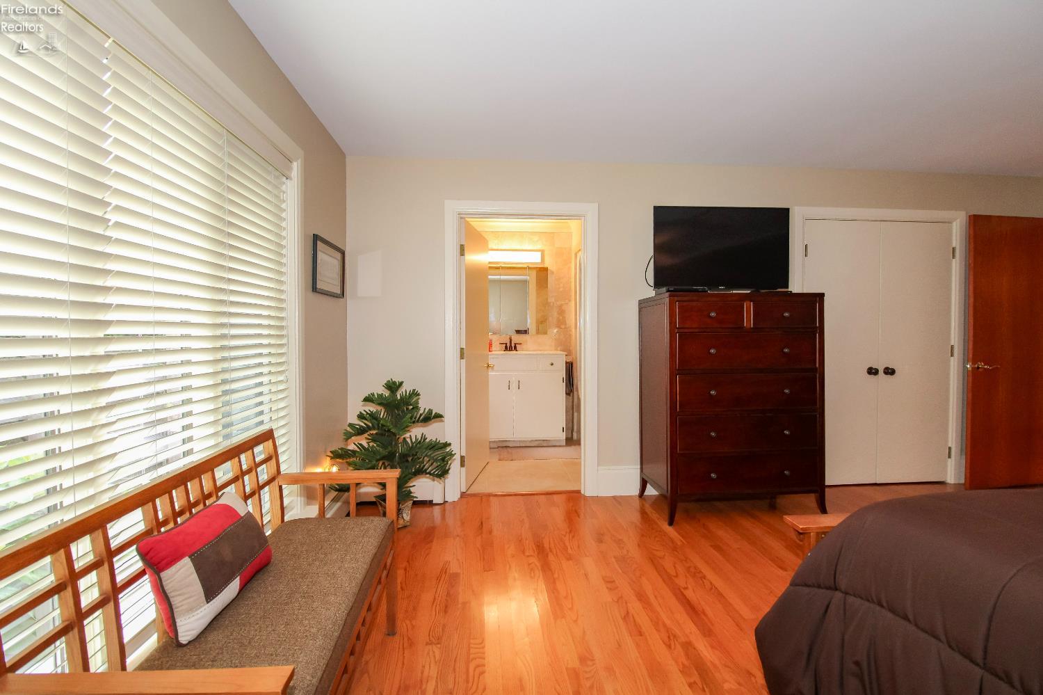 Huron, Ohio 44839, United States, 4 Bedrooms Bedrooms, ,3 BathroomsBathrooms,Residential,Active,185892